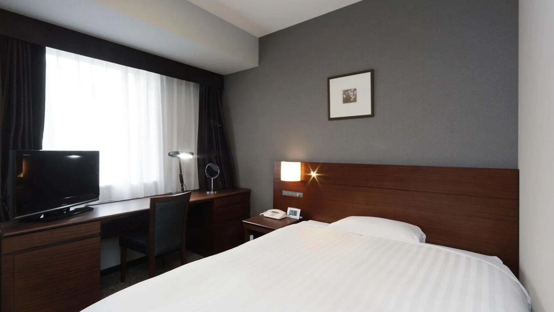 Jr-East Hotel Mets Komagome Tokyo 3*,
